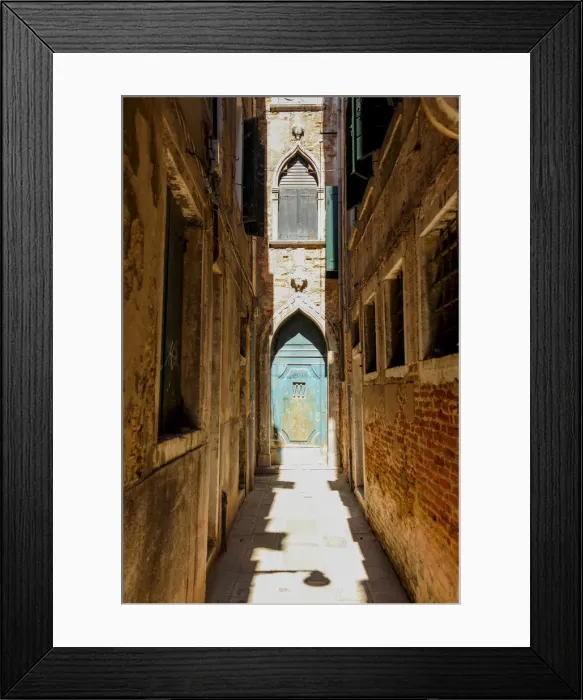 Framed Print : Old door at the end of an alley, Venice, Veneto, Italy Framed Print : Old door at the end of an alley, Venice, Veneto, Italy