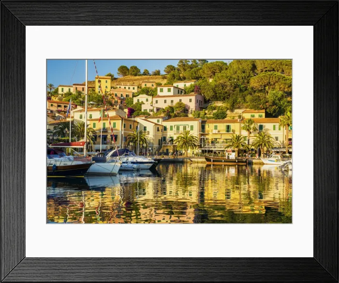 Framed Print : Porto Azzuro, Island of Elba, Tuscany, Italy Framed Print : Porto Azzuro, Island of Elba, Tuscany, Italy