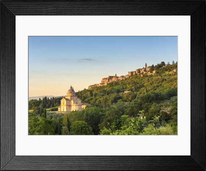Framed Print : Italy. Tuscany. Siena district Val di Chiana Framed Print : Italy. Tuscany. Siena district Val di Chiana