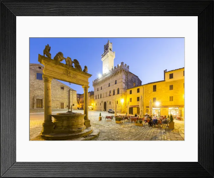 Framed Print : Italy. Tuscany. Siena district Val di Chiana. Montepulciano. Piazza Grande Framed Print : Italy. Tuscany. Siena district Val di Chiana. Montepulciano. Piazza Grande