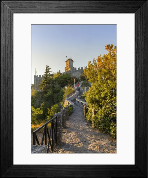 Framed Print : Republic of San Marino, Repubblica di San Marino San Marino. Torre Guaita, Pirma Torre Framed Print : Republic of San Marino, Repubblica di San Marino San Marino. Torre Guaita, Pirma Torre