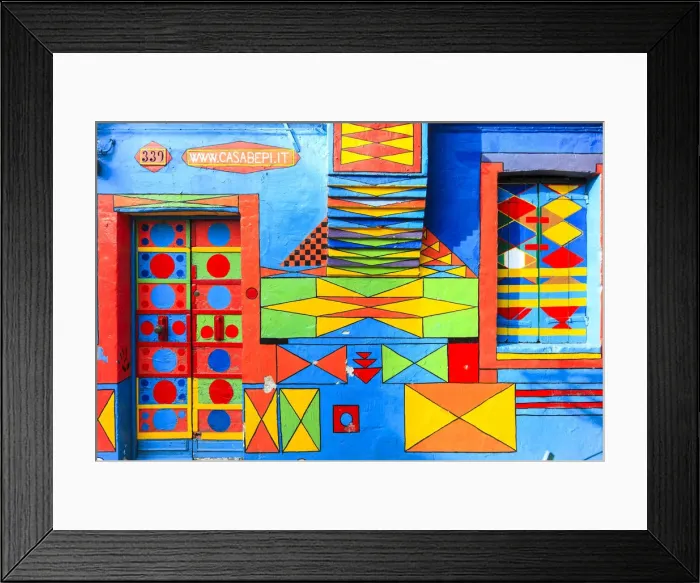 Framed Print : Colored House Casa Deo Bepi Sua on the Island of Burano, Venice, Italy