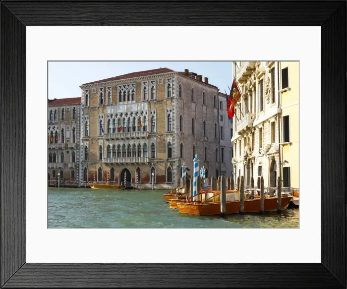 Framed Print : Universita Caaa Foscari di Venezia on the Grand Canal, Venecia, Veneto, Italy Framed Print : Universita Caaa Foscari di Venezia on the Grand Canal, Venecia, Veneto, Italy