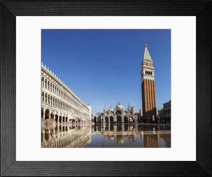 Framed Print : Procuratie Vecchie, the Basilica San Marco and the Campanille reflected in the high Water