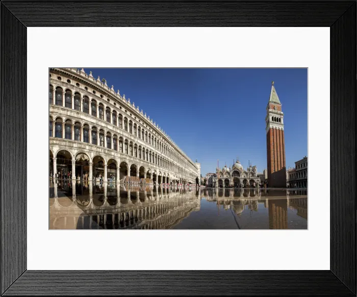 Framed Print : The Procuratie Vecchie Reflected in High Water (Acqua alta) of St. Marks Square