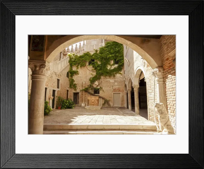 Framed Print : Late Gothic palace Soranzo van Axel in the Cannaregio district, Venice, Veneto, Italy