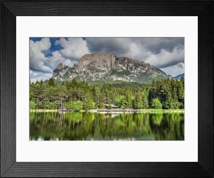 Framed Print : Fie lake with Sciliar - Schlern mountain group behind, Fie allo Sciliar - Vols am Schlern