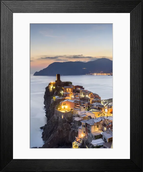 Framed Print : Italy. Liguria. Parco Nazionale delle Cinque Terre. La Spezia district Cinque Terre Framed Print : Italy. Liguria. Parco Nazionale delle Cinque Terre. La Spezia district Cinque Terre