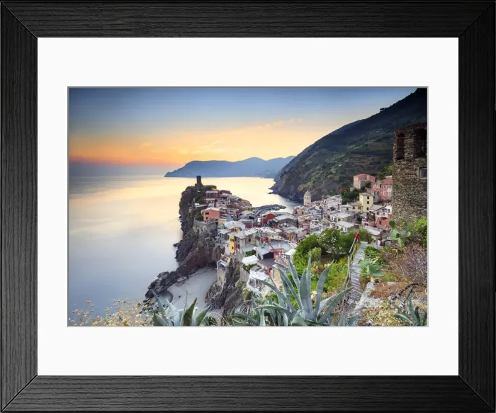 Framed Print : Italy. Liguria. Parco Nazionale delle Cinque Terre. La Spezia district Cinque Terre Framed Print : Italy. Liguria. Parco Nazionale delle Cinque Terre. La Spezia district Cinque Terre
