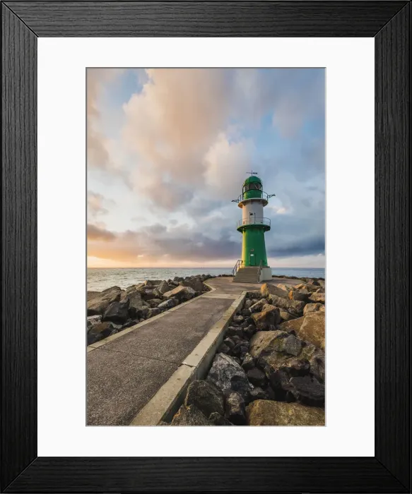Framed Print : WarnemAonde, Rostock district, Baltic coast, Mecklenburg-Western Pomerania, Germany Framed Print : WarnemAonde, Rostock district, Baltic coast, Mecklenburg-Western Pomerania, Germany