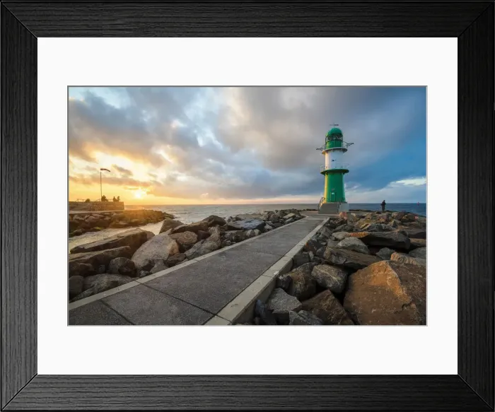 Framed Print : Warnemünde, Rostock district, Baltic coast, Mecklenburg-Western Pomerania Framed Print : Warnemünde, Rostock district, Baltic coast, Mecklenburg-Western Pomerania