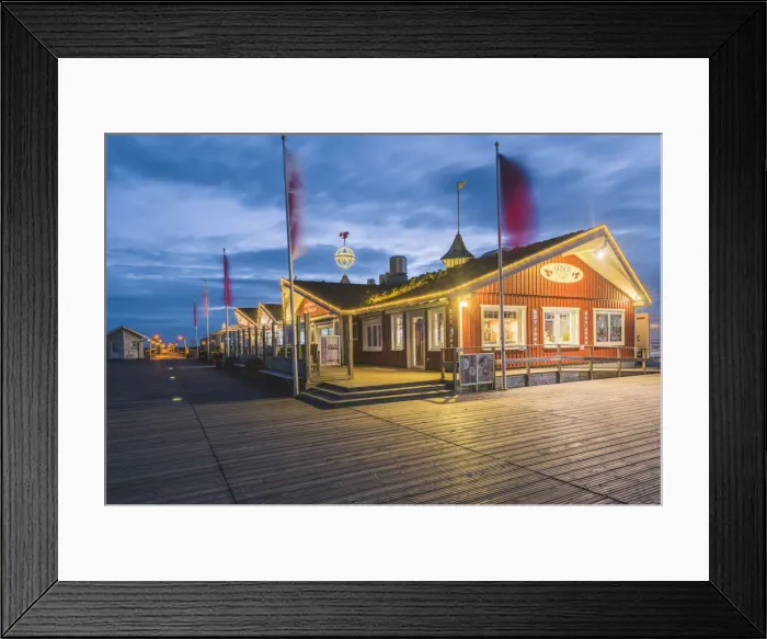 Framed Print : Sankt Peter-Ording, Eiderstedt, North Frisia, Schleswig-Holstein, Germany Framed Print : Sankt Peter-Ording, Eiderstedt, North Frisia, Schleswig-Holstein, Germany