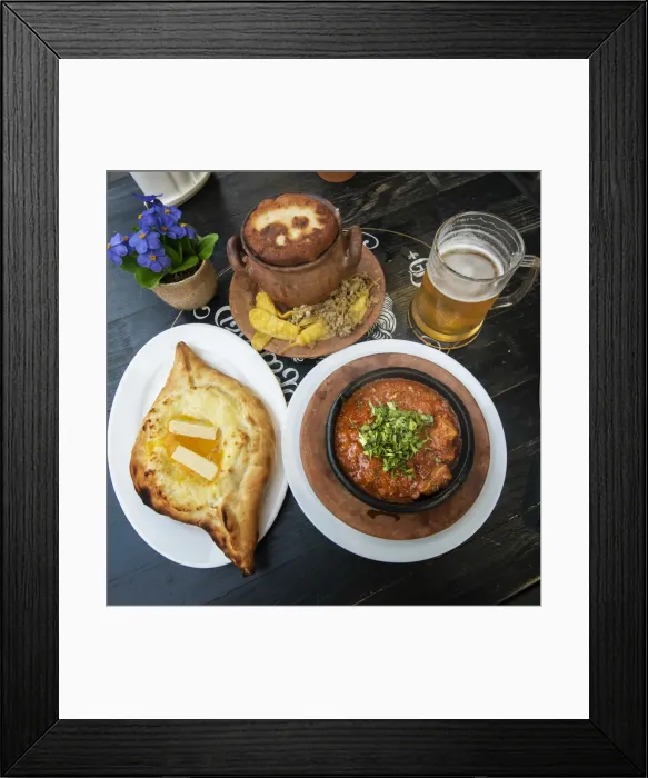 Framed Print : Traditional Lobio (stewed beans) in a ceramic pot and Adjaruli Khachapuri Framed Print : Traditional Lobio (stewed beans) in a ceramic pot and Adjaruli Khachapuri