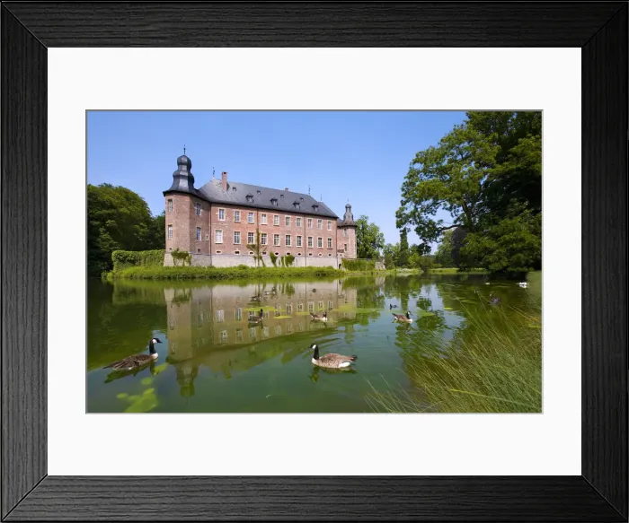 Framed Print : castle Dyck, Juechen, North Rhine-Westphalia, Germany Framed Print : castle Dyck, Juechen, North Rhine-Westphalia, Germany