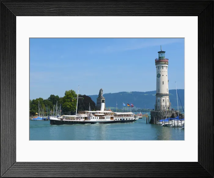 Framed Print : Paddleboat in Lindau Harbour, Allgaeu, Bavaria, Germany Framed Print : Paddleboat in Lindau Harbour, Allgaeu, Bavaria, Germany