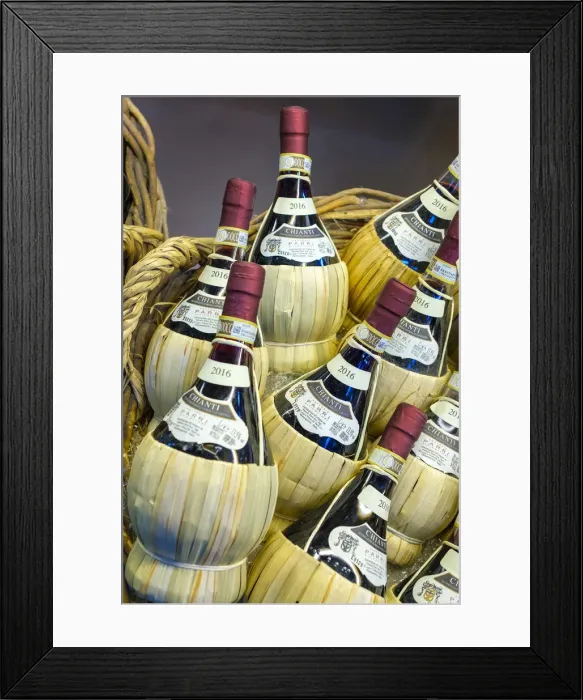 Framed Print : Bottles of Chianti wine for sale at Mercato di San Lorenzo, Florence (Firenze), Tuscany Framed Print : Bottles of Chianti wine for sale at Mercato di San Lorenzo, Florence (Firenze), Tuscany