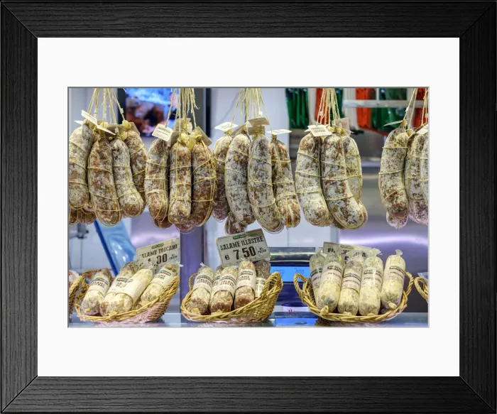 Framed Print : Dried salami for sale at Mercato di San Lorenzo, Florence (Firenze), Tuscany, Italy