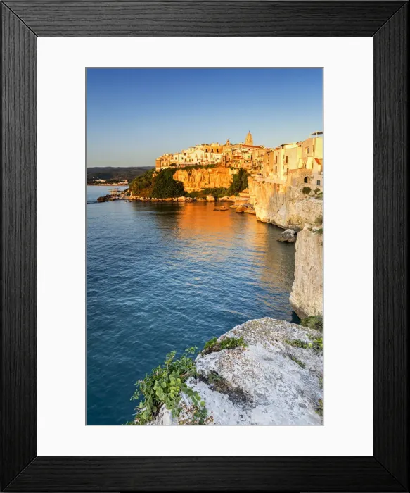 Framed Print : Italy, Italia. Apulia, Puglia, Foggia district. Gargano, Vieste Framed Print : Italy, Italia. Apulia, Puglia, Foggia district. Gargano, Vieste