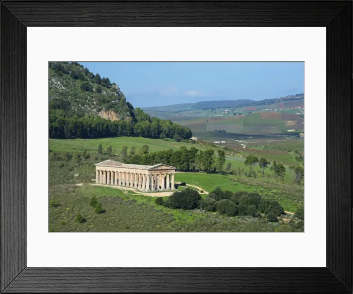 Framed Print : Segesta Temple, Segesta, Sicily Framed Print : Segesta Temple, Segesta, Sicily