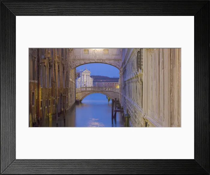 Framed Print : Bridge of Sighs, Venice, Veneto, Italy, Europe Framed Print : Bridge of Sighs, Venice, Veneto, Italy, Europe