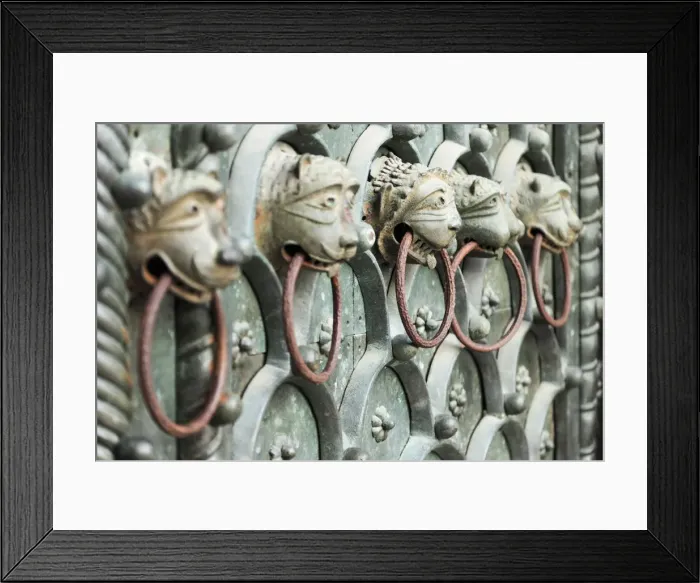 Framed Print : Lions Heads at the main Portal of the Basilica di San Marco, Piazza San Marco Framed Print : Lions Heads at the main Portal of the Basilica di San Marco, Piazza San Marco