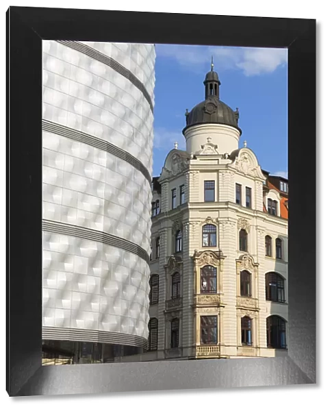 Hofe am Bruhl shopping mall and Baroque architecture, Leipzig, Saxony, Germany