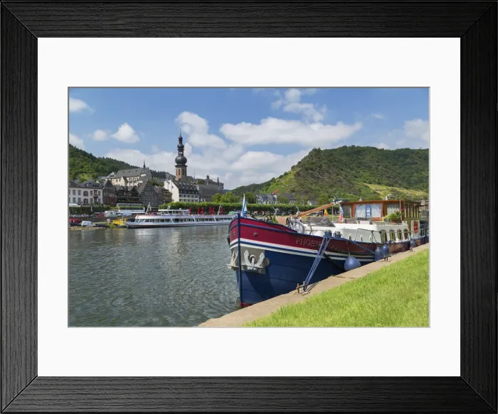 Framed Print : River Moselle and Cochem, Rhineland-Palatinate, Germany Framed Print : River Moselle and Cochem, Rhineland-Palatinate, Germany