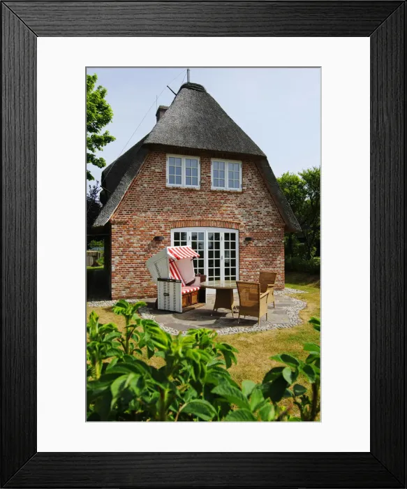 Framed Print : Keitum, Sylt, Friesland, Schleswig-Holstein, Germany Framed Print : Keitum, Sylt, Friesland, Schleswig-Holstein, Germany