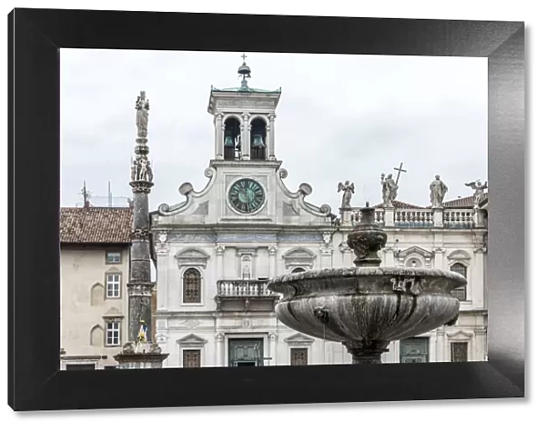 europe, Italy, Friuli-Venezia-Giulia. The Piazzale del Castello in Udine