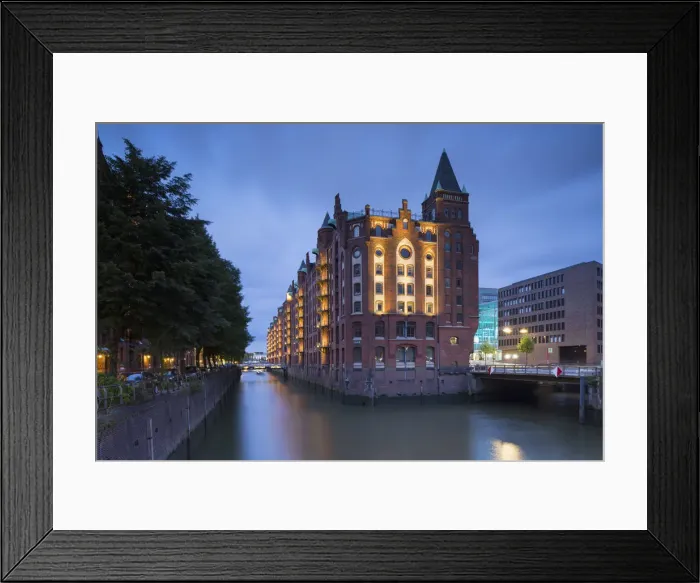 Framed Print : Warehouses of Speicherstadt (UNESCO World Heritage Site), Hamburg, Germany Framed Print : Warehouses of Speicherstadt (UNESCO World Heritage Site), Hamburg, Germany