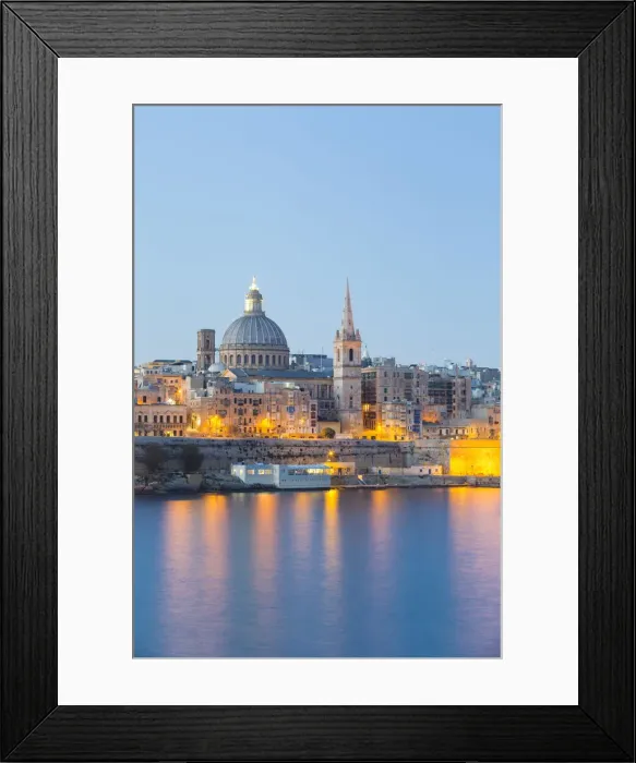 Framed Print : Malta, South Eastern Region, Valletta. The view from Sliema across Marsamxett Harbour Framed Print : Malta, South Eastern Region, Valletta. The view from Sliema across Marsamxett Harbour