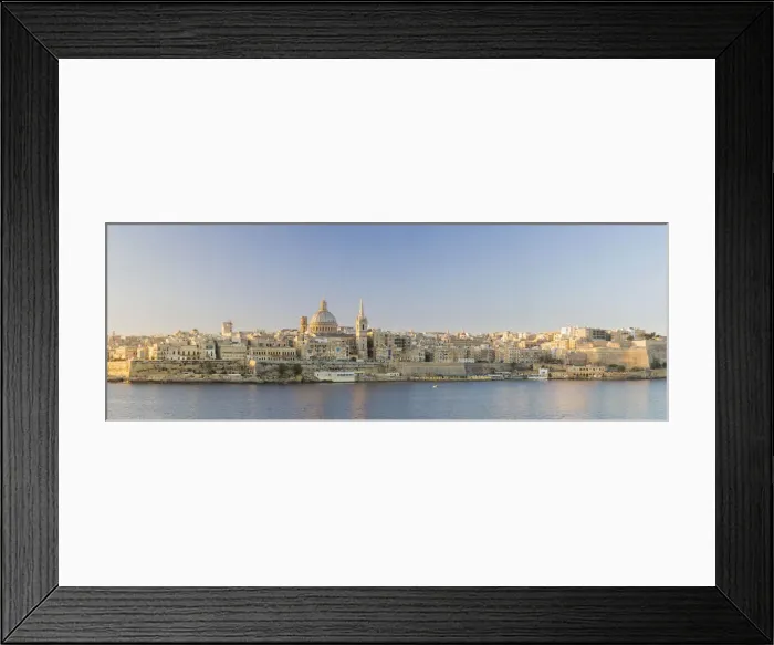 Framed Print : Malta, South Eastern Region, Valletta. The view from Sliema across Marsamxett Harbour Framed Print : Malta, South Eastern Region, Valletta. The view from Sliema across Marsamxett Harbour