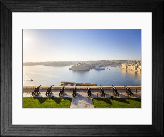 Framed Print : Malta, South Eastern Region, Valletta. The view across Grand Harbour to the Three Framed Print : Malta, South Eastern Region, Valletta. The view across Grand Harbour to the Three