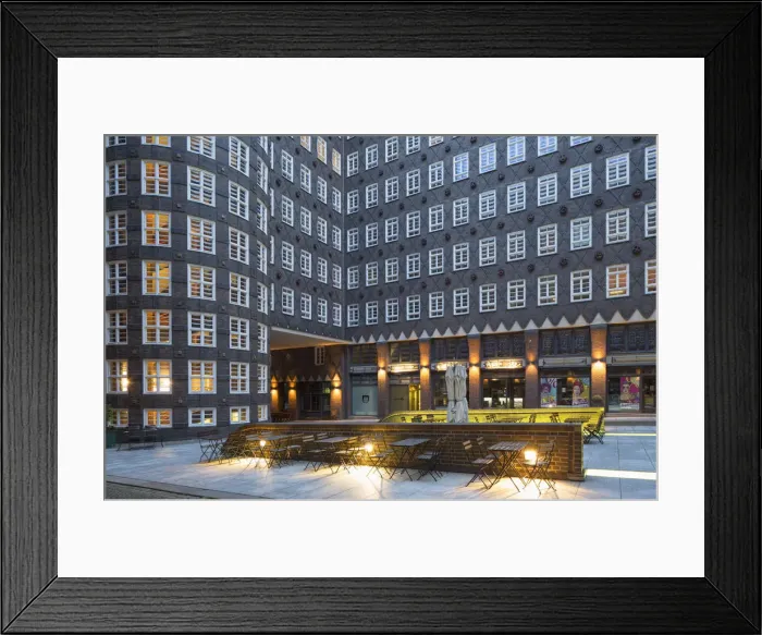 Framed Print : Sprinkenhof building in Kontorhausviertel area (UNESCO World Heritage Site), Hamburg Framed Print : Sprinkenhof building in Kontorhausviertel area (UNESCO World Heritage Site), Hamburg