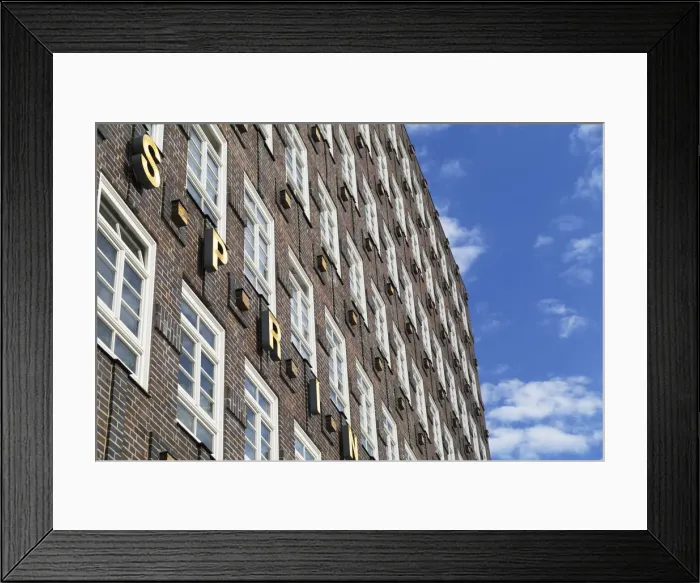Framed Print : Sprinkenhof building (UNESCO World Heritage Site), Hamburg, Germany Framed Print : Sprinkenhof building (UNESCO World Heritage Site), Hamburg, Germany