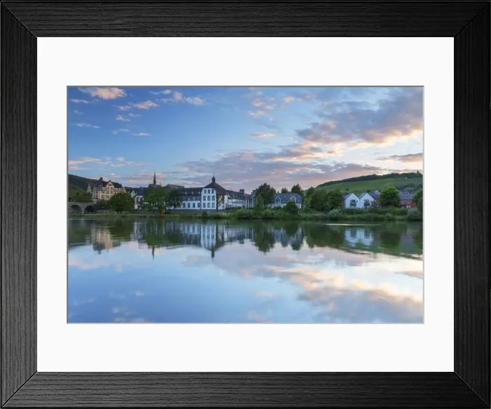 Framed Print : View of River Moselle and Bernkastel-Kues, Rhineland-Palatinate, Germany Framed Print : View of River Moselle and Bernkastel-Kues, Rhineland-Palatinate, Germany