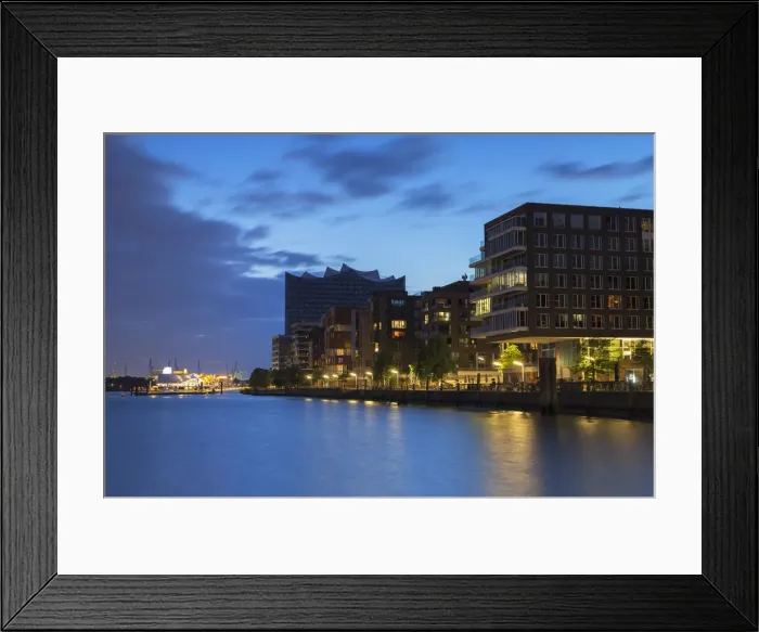 Framed Print : Elbphilharmonie concert hall and apartments of Marco Polo Terrace in HafenCity, Hamburg Framed Print : Elbphilharmonie concert hall and apartments of Marco Polo Terrace in HafenCity, Hamburg