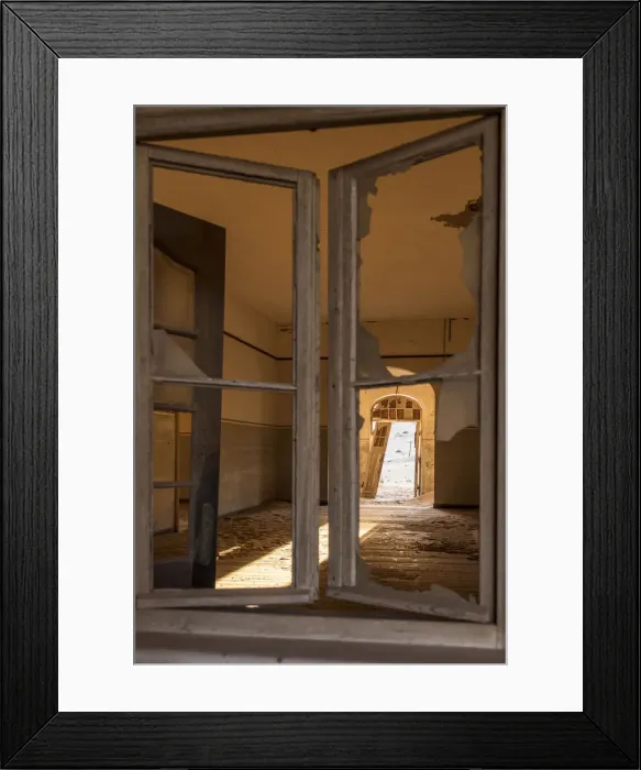 Framed Print : Africa, Namibia, LAoderitz. Ghost town Kolmanskop Framed Print : Africa, Namibia, LAoderitz. Ghost town Kolmanskop