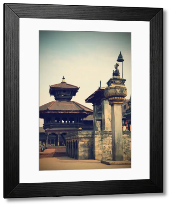 Framed Print : Durbar Square, Bhaktapur (UNESCO World Heritage Site), Kathmandu Valley, Nepal