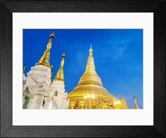 Framed Print : Shwedagon Pagoda at sunset, Yangon, Burma (Myanmar) Framed Print : Shwedagon Pagoda at sunset, Yangon, Burma (Myanmar)