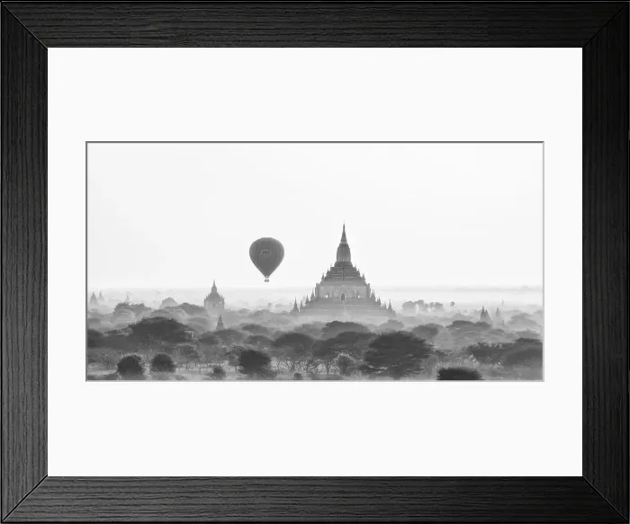 Framed Print : Temples of Bagan at sunrise, Mandalay, Burma (Myanmar) Framed Print : Temples of Bagan at sunrise, Mandalay, Burma (Myanmar)
