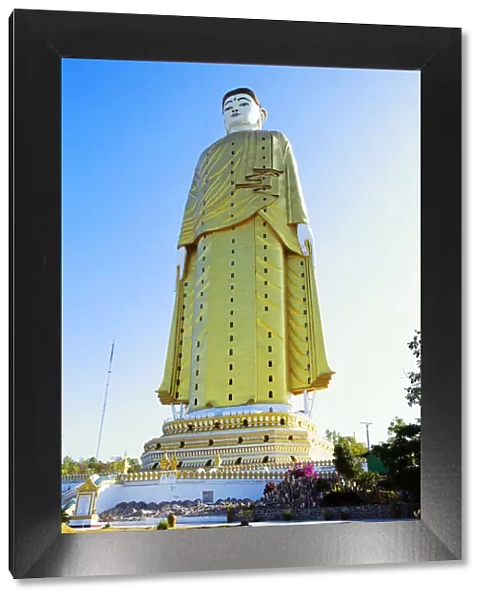 Asia, Southeast Asia, Myanmar, Bodhi Tataung Laykyun Sekkya standing Buddha statue