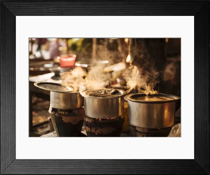 Framed Print : Hsipaw Morning Market, Hsipaw, Shan State, Myanmar, Asia Framed Print : Hsipaw Morning Market, Hsipaw, Shan State, Myanmar, Asia