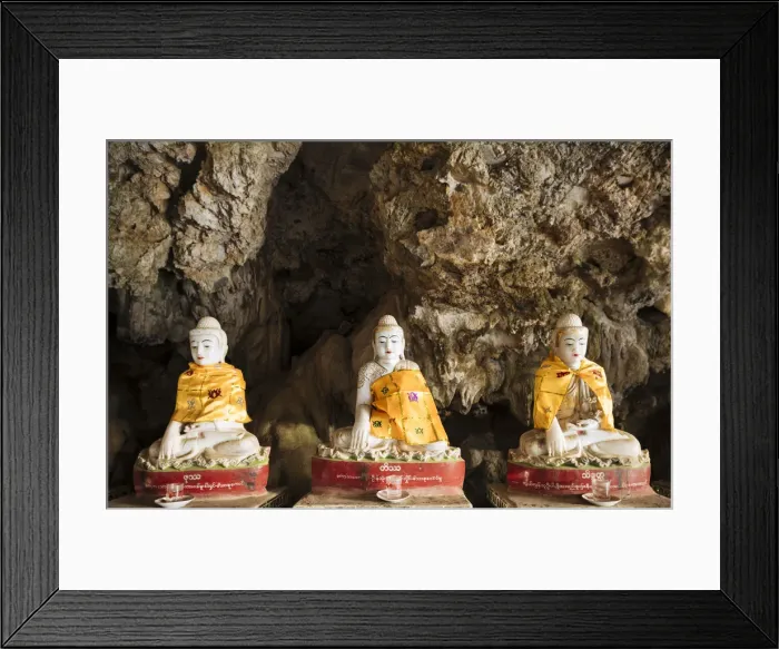 Framed Print : Kaw Ka Thawng Cave, Hpa-an, Kayin State. Myanmar, Asia Framed Print : Kaw Ka Thawng Cave, Hpa-an, Kayin State. Myanmar, Asia