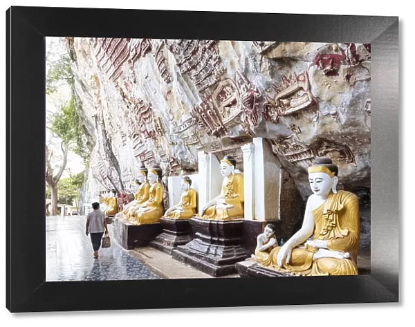 Statues of Buddha, Kaw Gon Cave, Hpa-an, Kayin State. Myanmar, Asia