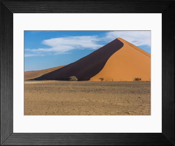 Framed Print : Africa, Namibia. Dune at Sossusvlei in the Namib desert Framed Print : Africa, Namibia. Dune at Sossusvlei in the Namib desert