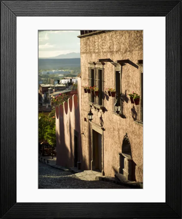 Framed Print : Cobbled Street, San Miguel de Allende, Guanajuato, Mexico Framed Print : Cobbled Street, San Miguel de Allende, Guanajuato, Mexico