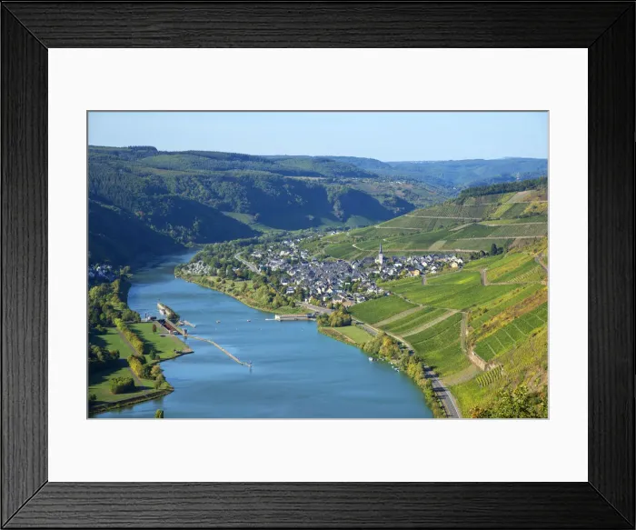Framed Print : Enkirch, Mosel valley, Rhineland-Palatinate, Germany Framed Print : Enkirch, Mosel valley, Rhineland-Palatinate, Germany