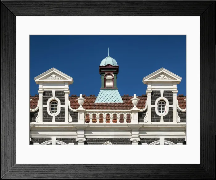 Framed Print : Australasia, New Zealand, Otago, Dunedin, Dunedin Railway Station