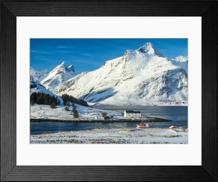 Framed Print : Red Fishing Boat on Nesstraumen, Lofoten Islands, Norway Framed Print : Red Fishing Boat on Nesstraumen, Lofoten Islands, Norway